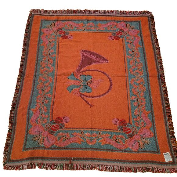 Beacon French Horn Bows Ornament Christmas Design Tapestry Throw Blanket - Picture 5 of 6